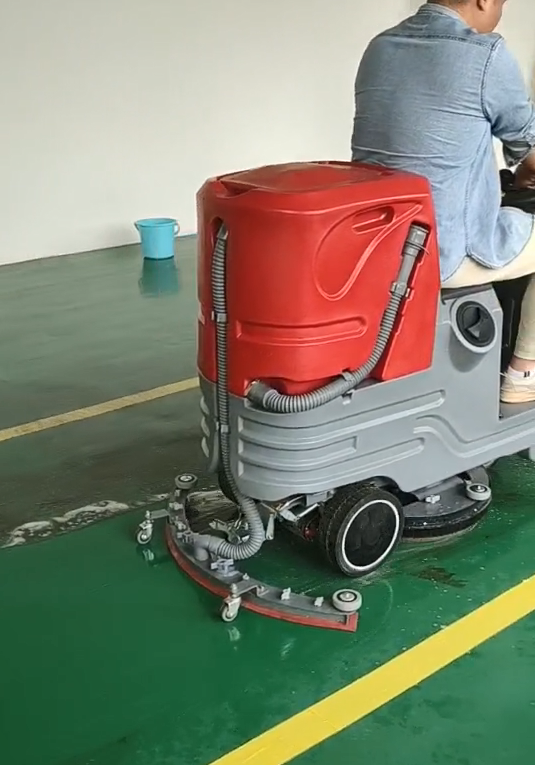 洗地機(jī)不出水怎么回事？
